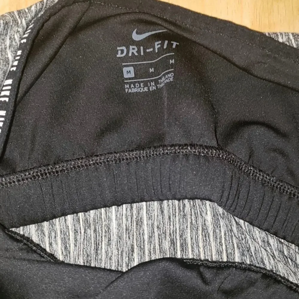 Nike Girl's MD 2-In-1 Dri-Fit Training Tank Top